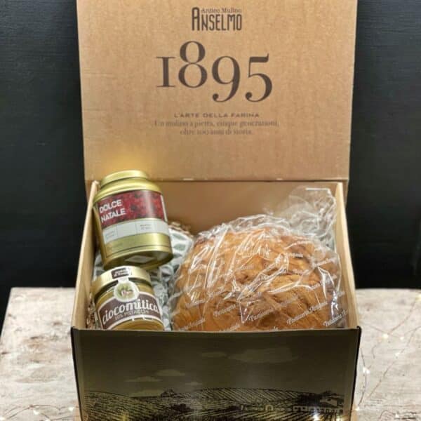 box con panettone