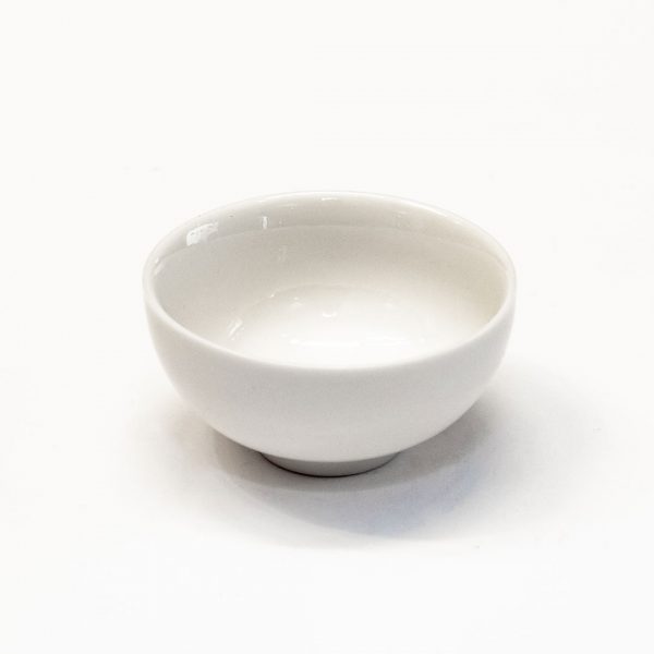 Tazza da tè in porcellana finissima color bianco avorio